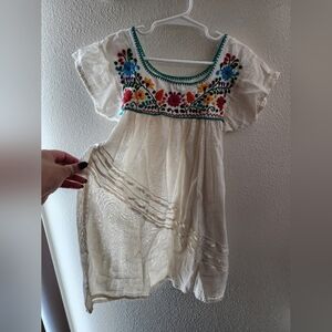 4T Off-white floral dress